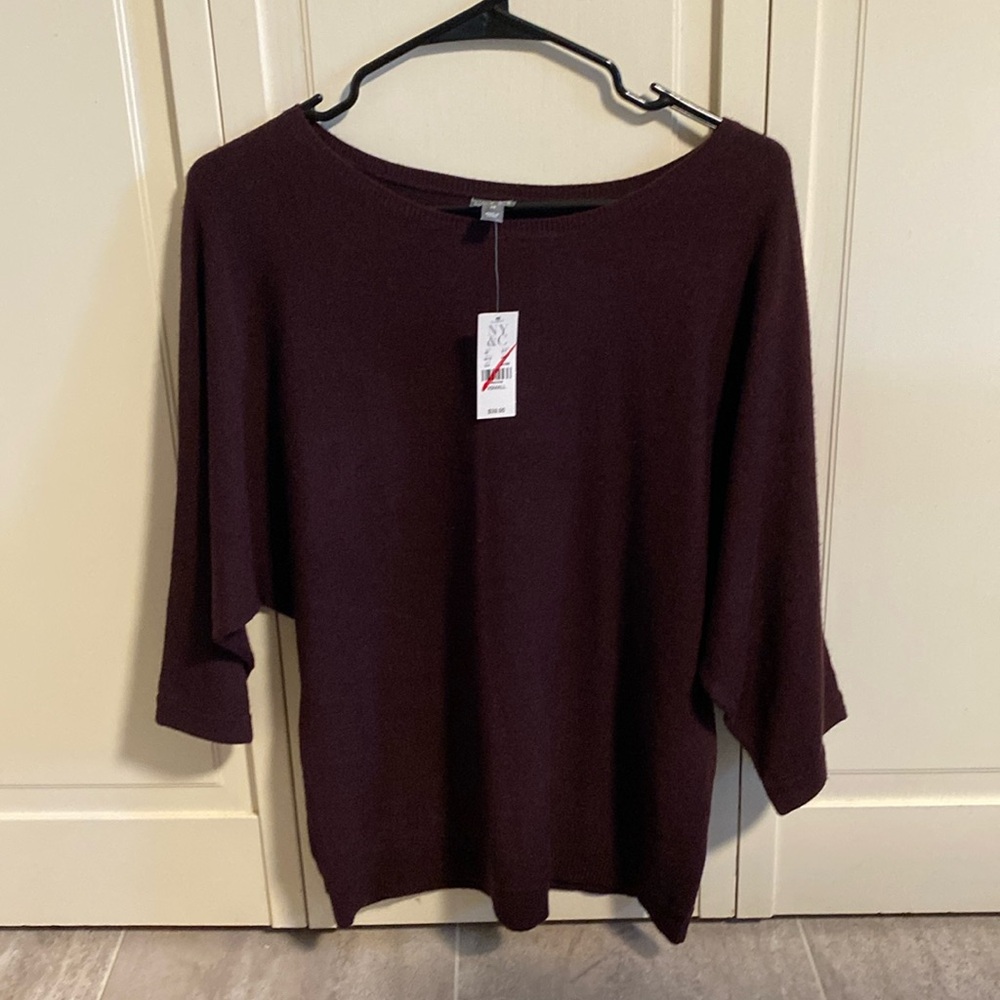 NY&C sweater